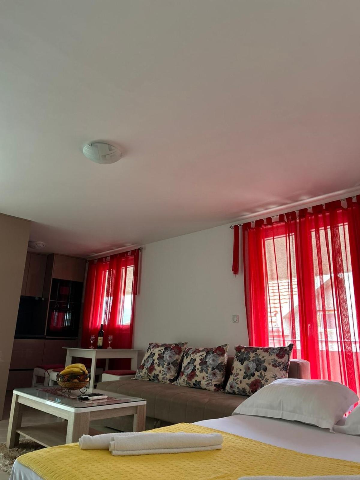 Apartments Marija Tivat Dış mekan fotoğraf